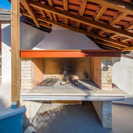 Villa Martimar With Pool And Hot Tub In Istria Rosini ภายนอก รูปภาพ