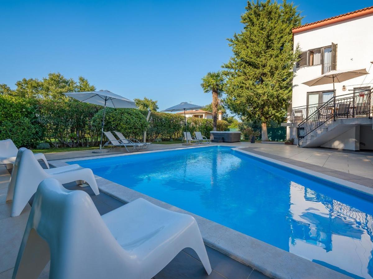 Villa Martimar With Pool And Hot Tub In Istria Rosini ภายนอก รูปภาพ